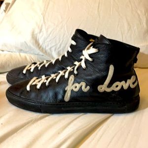 MENS GUCCI LIMITED EDITION “BLIND FOR LOVE”